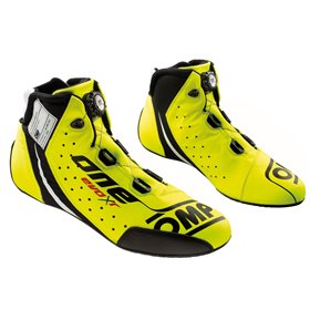 ZAPATILLAS ONE EVO X R  AMARILLO TALLA 40 FIA 8856-2018